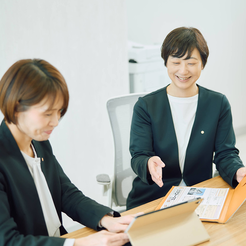 誠実に向き合いたいという人に適性があるんですね。次にマンスリー、管理部門で求める人物像についてお聞かせください。